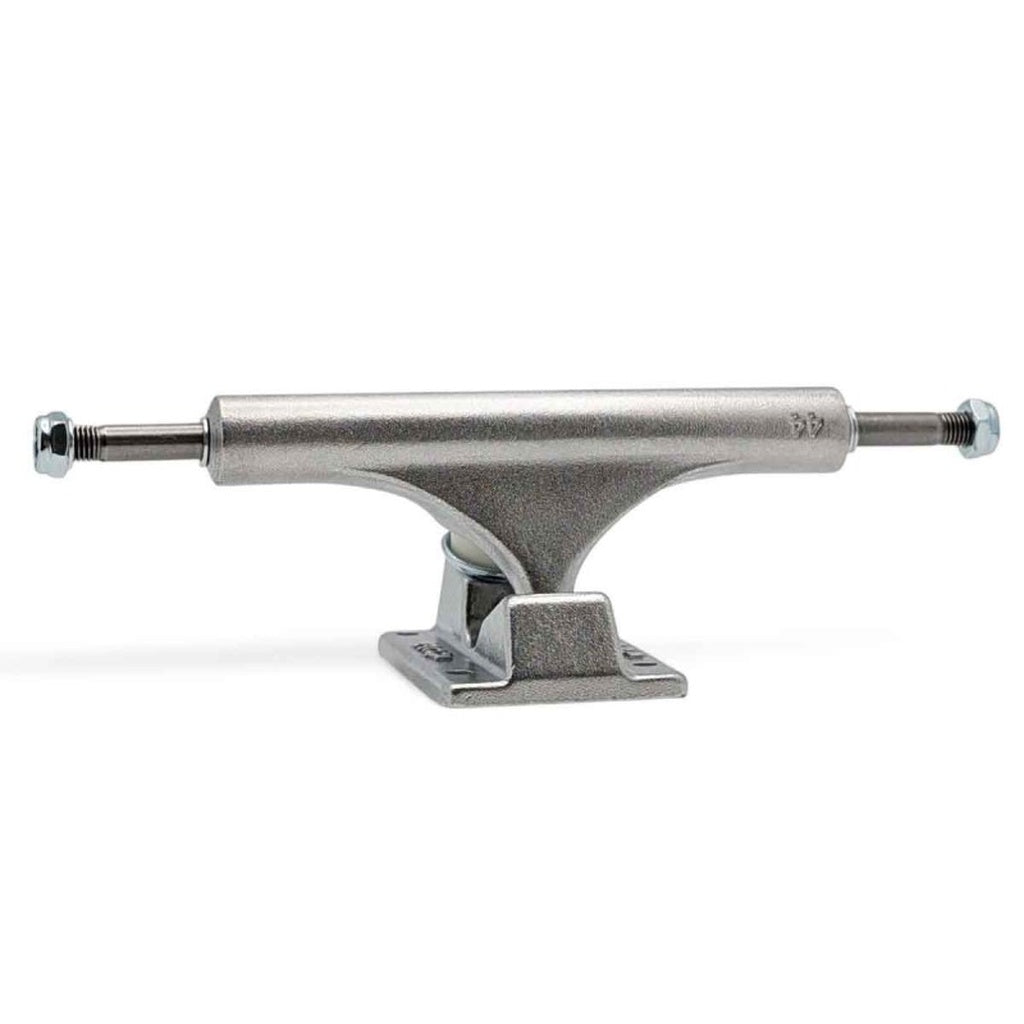 ACE Trucks 5.75" Classic 44 – Silver